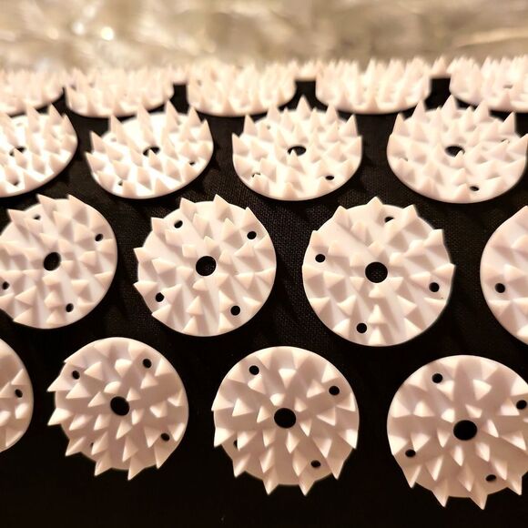 Acupressure  massage yoga pillow, brand new! Brand is prosourse fit - Picture 4 of 4